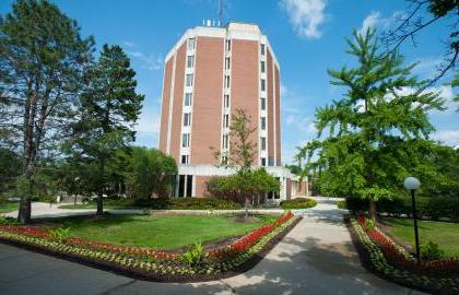 Outside view of Archer Library